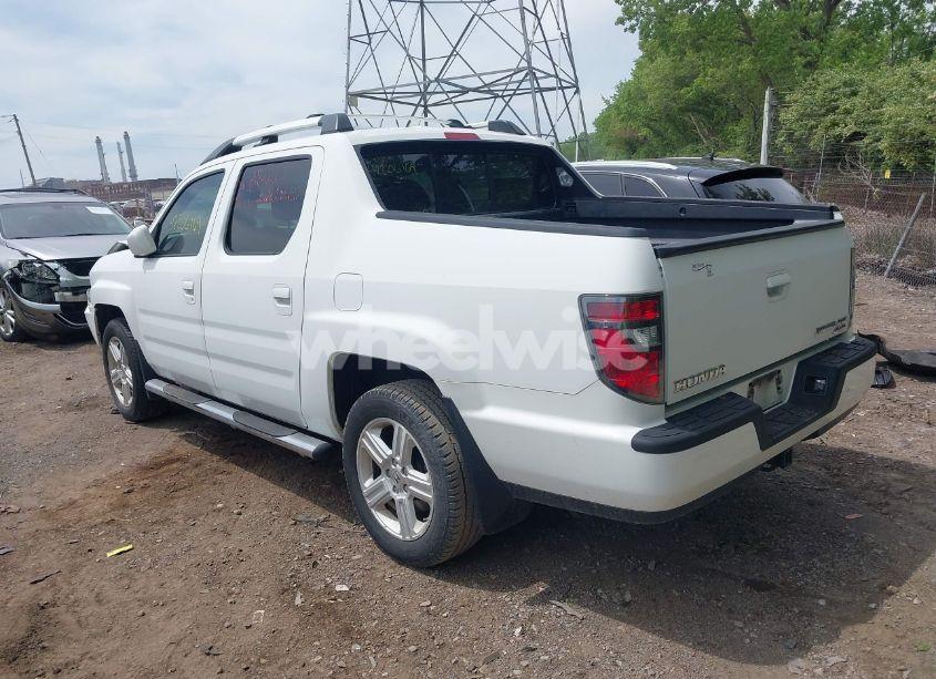 Photo 3 of 2012 Honda Ridgeline RTL (VIN 5FPYK1F57CB453096)