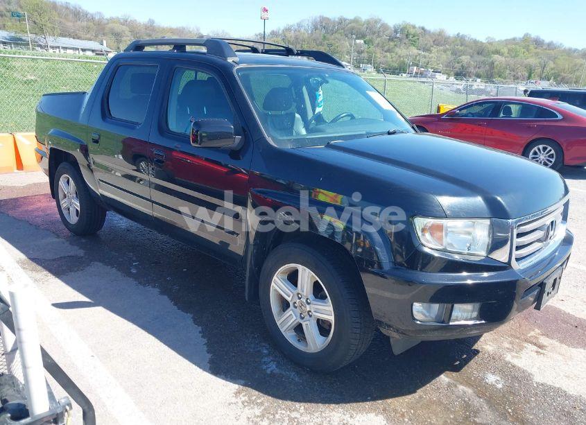 2013 Honda Ridgeline RTL (VIN 5FPYK1F57DB005538) main photo