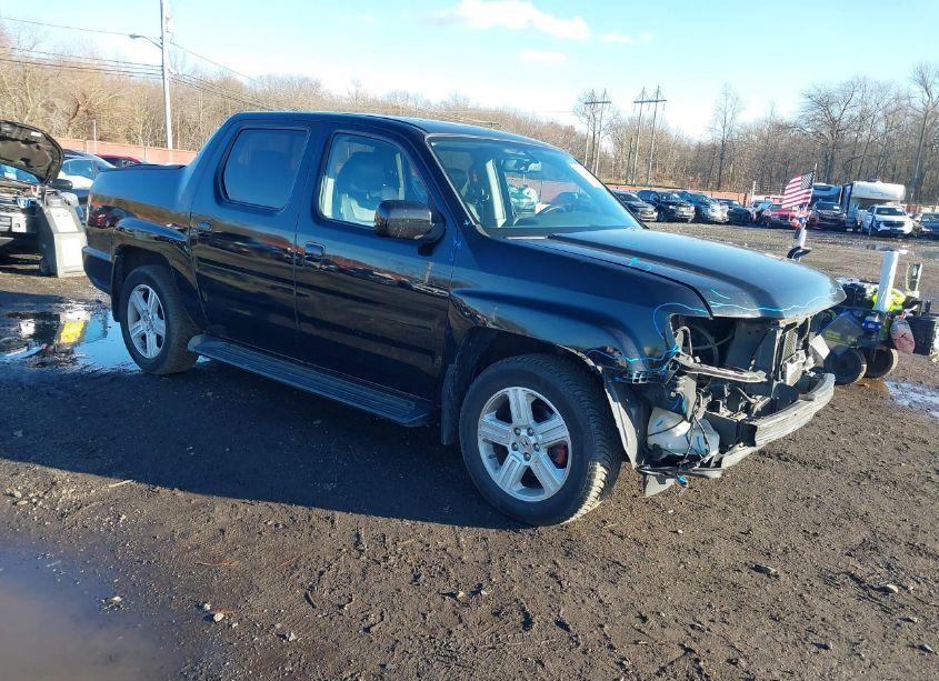 2014 Honda Ridgeline RTL (VIN 5FPYK1F57EB002205) main photo