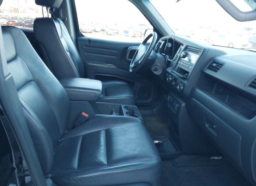Photo 5 of 2011 Honda Ridgeline RTL (VIN 5FPYK1F58BB001320)