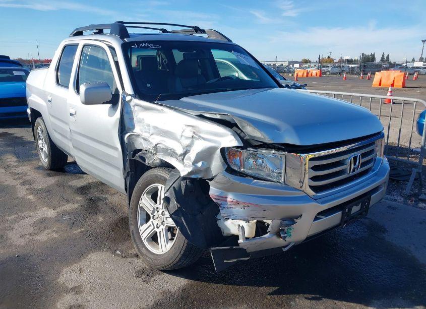 Photo 6 of 2012 Honda Ridgeline RTL (VIN 5FPYK1F58CB453530)