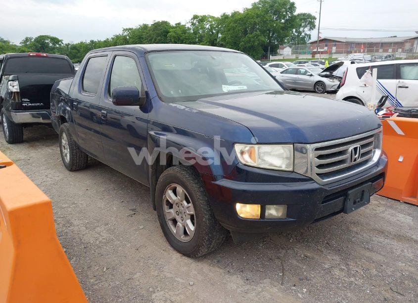 2013 Honda Ridgeline RTL (VIN 5FPYK1F59DB007369) main photo