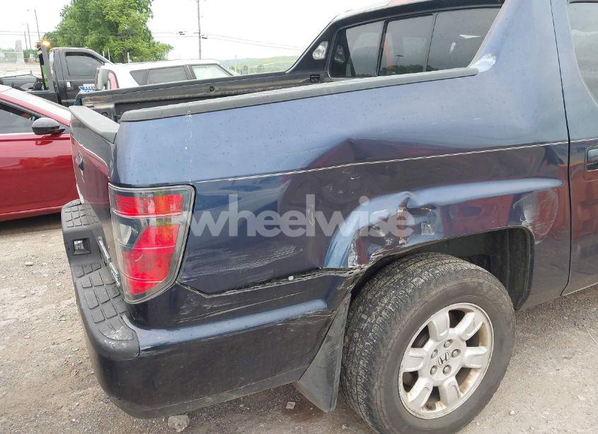 Photo 6 of 2013 Honda Ridgeline RTL (VIN 5FPYK1F59DB007369)