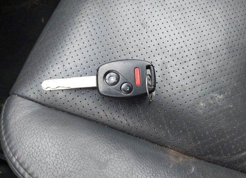 Photo 11 of 2013 Honda Ridgeline RTL (VIN 5FPYK1F5XDB017943)