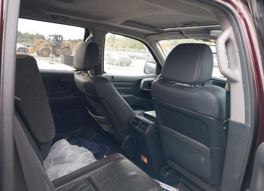 Photo 8 of 2013 Honda Ridgeline RTL (VIN 5FPYK1F5XDB017943)