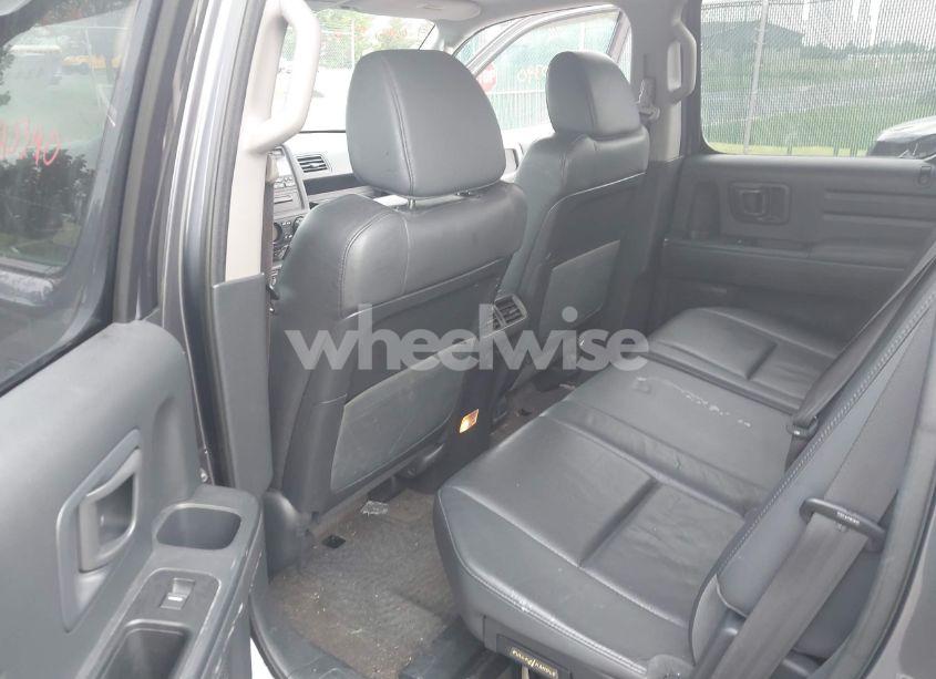 Photo 8 of 2014 Honda Ridgeline RTL (VIN 5FPYK1F5XEB011772)