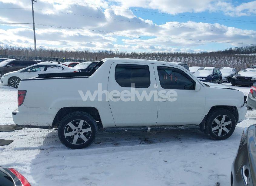 Photo 13 of 2014 Honda Ridgeline SE (VIN 5FPYK1F6XEB007553)