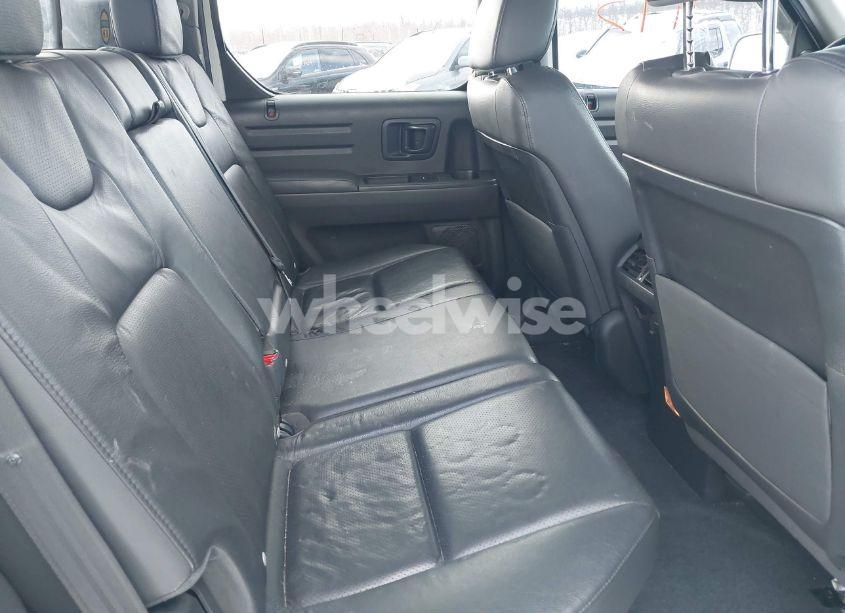 Photo 8 of 2014 Honda Ridgeline SE (VIN 5FPYK1F6XEB007553)