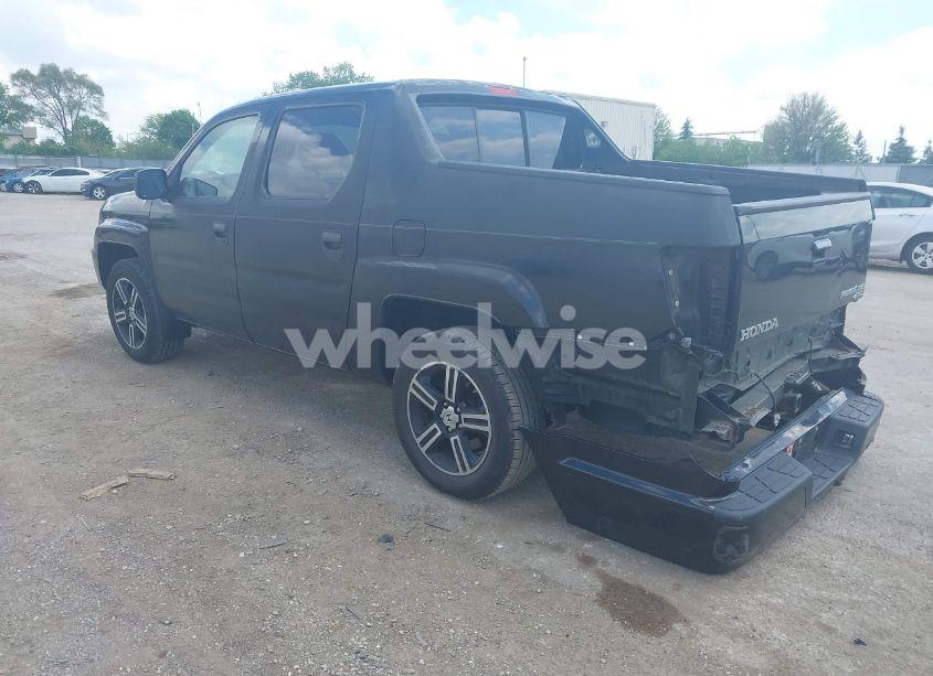 Photo 3 of 2013 Honda Ridgeline SPORT (VIN 5FPYK1F70DB016382)