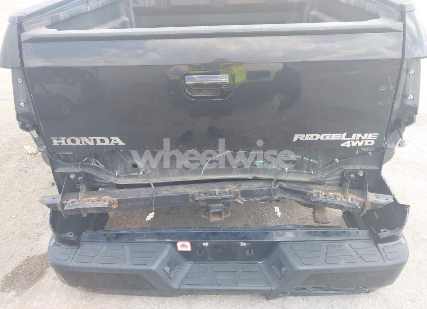 Photo 6 of 2013 Honda Ridgeline SPORT (VIN 5FPYK1F70DB016382)
