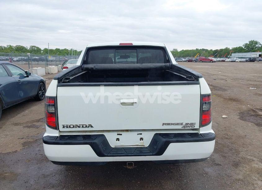 Photo 17 of 2014 Honda Ridgeline SPORT (VIN 5FPYK1F70EB009711)