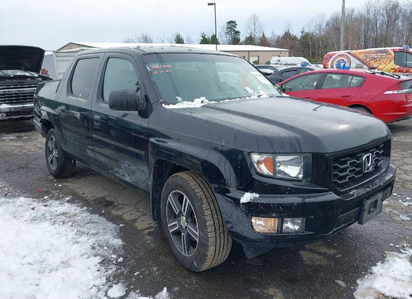 2013 Honda Ridgeline SPORT (VIN 5FPYK1F71DB001857) main photo