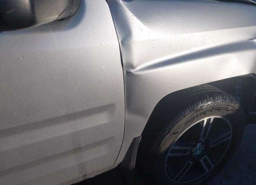 Photo 20 of 2014 Honda Ridgeline SPORT (VIN 5FPYK1F71EB005635)