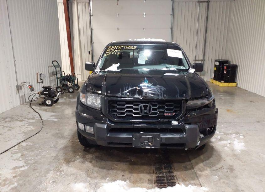 Photo 13 of 2014 Honda Ridgeline SPORT (VIN 5FPYK1F72EB011489)