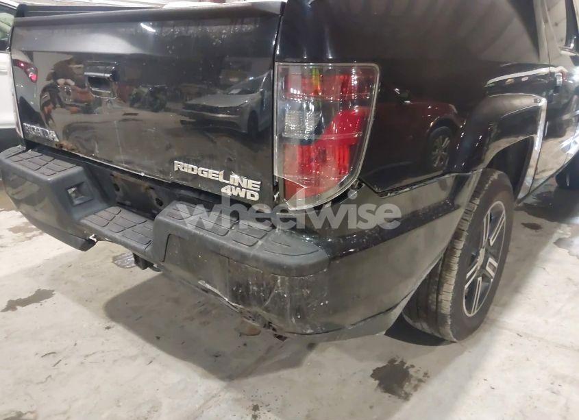 Photo 17 of 2014 Honda Ridgeline SPORT (VIN 5FPYK1F75EB013172)