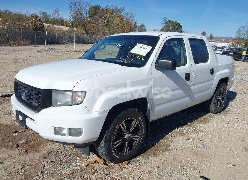 Photo 2 of 2012 Honda Ridgeline SPORT (VIN 5FPYK1F77CB454024)