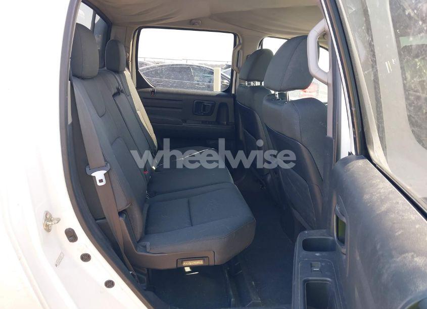 Photo 8 of 2014 Honda Ridgeline SPORT (VIN 5FPYK1F78EB011254)