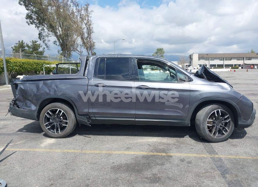 Photo 14 of 2020 Honda Ridgeline 2WD SPORT (VIN 5FPYK2F10LB000196)