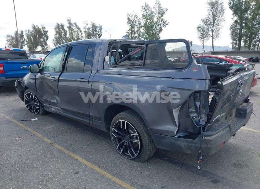 Photo 3 of 2020 Honda Ridgeline 2WD SPORT (VIN 5FPYK2F10LB000196)