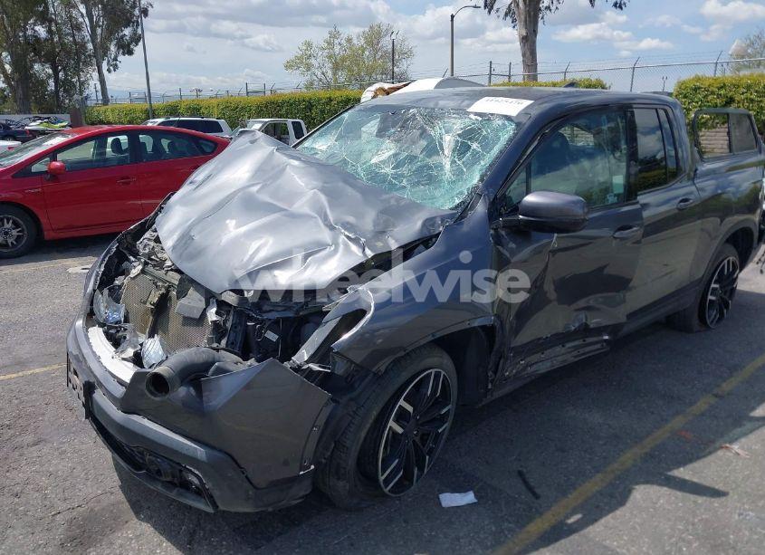 Photo 6 of 2020 Honda Ridgeline 2WD SPORT (VIN 5FPYK2F10LB000196)