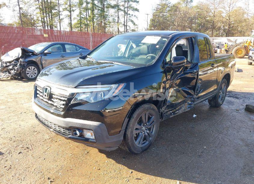 Photo 2 of 2019 Honda Ridgeline SPORT (VIN 5FPYK2F1XKB005551)