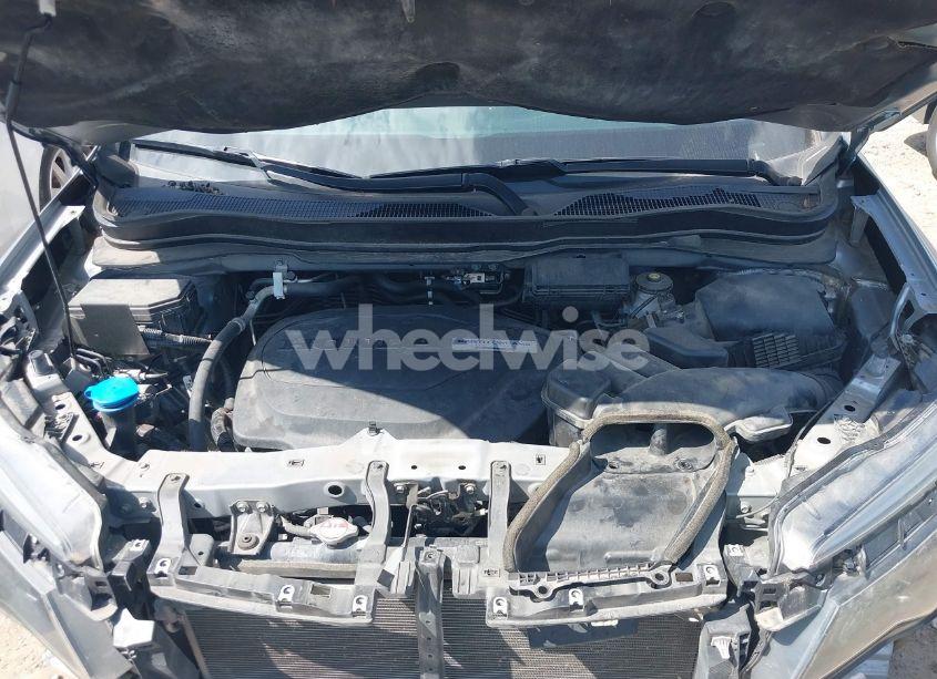 Photo 10 of 2019 Honda Ridgeline RT (VIN 5FPYK2F22KB006427)