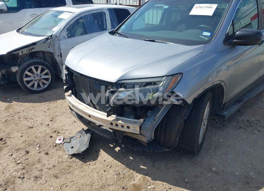 Photo 18 of 2019 Honda Ridgeline RT (VIN 5FPYK2F22KB006427)