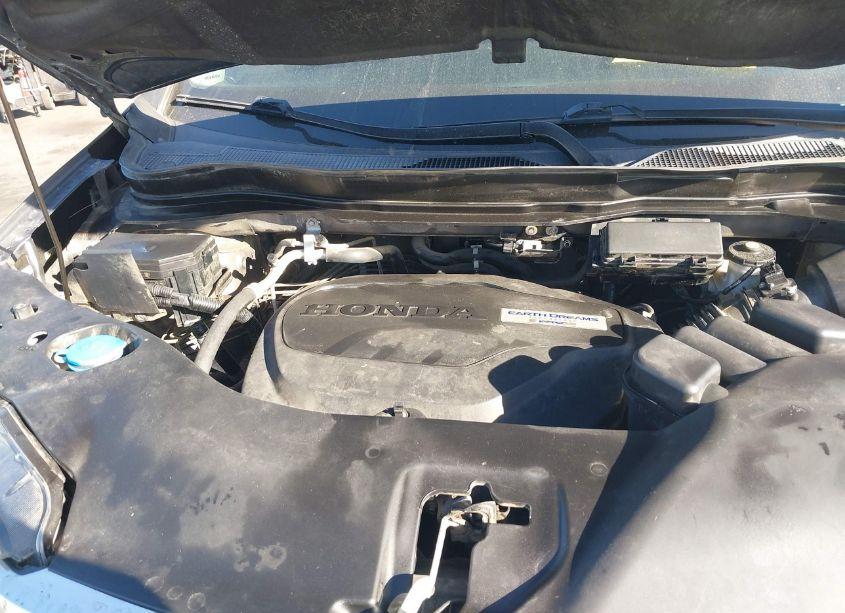 Photo 10 of 2017 Honda Ridgeline RT (VIN 5FPYK2F23HB010124)