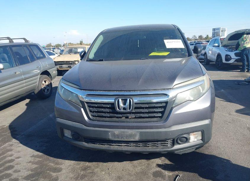 Photo 12 of 2017 Honda Ridgeline RT (VIN 5FPYK2F23HB010124)