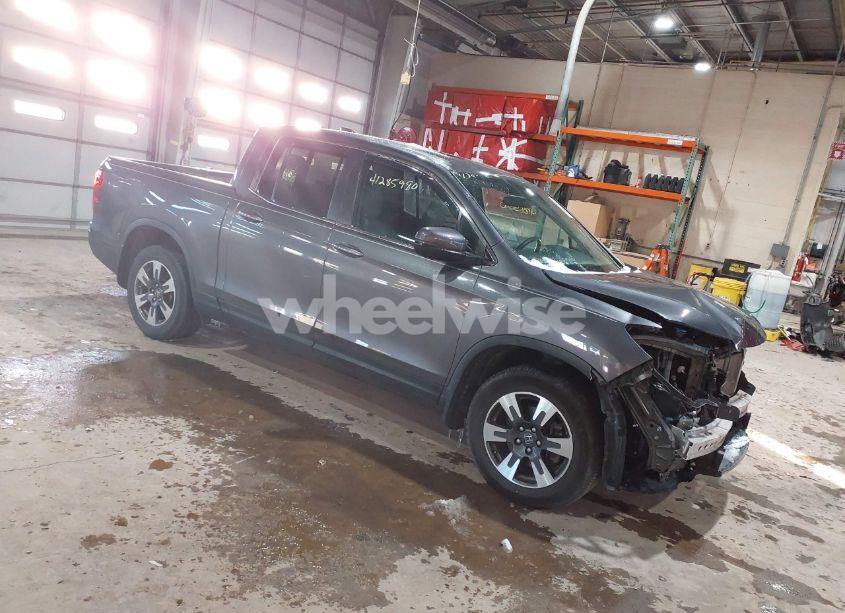 2019 Honda Ridgeline RTL (VIN 5FPYK2F54KB005791) main photo