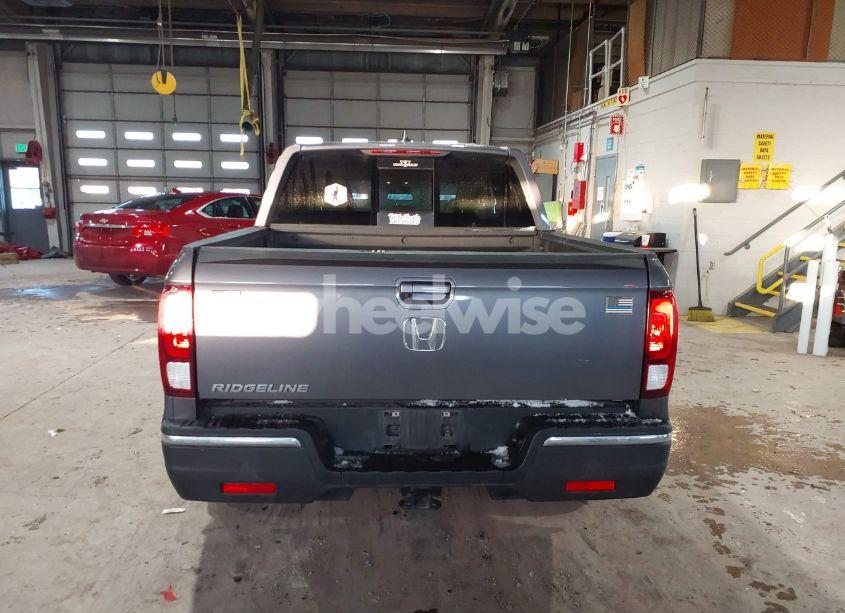 Photo 17 of 2019 Honda Ridgeline RTL (VIN 5FPYK2F54KB005791)