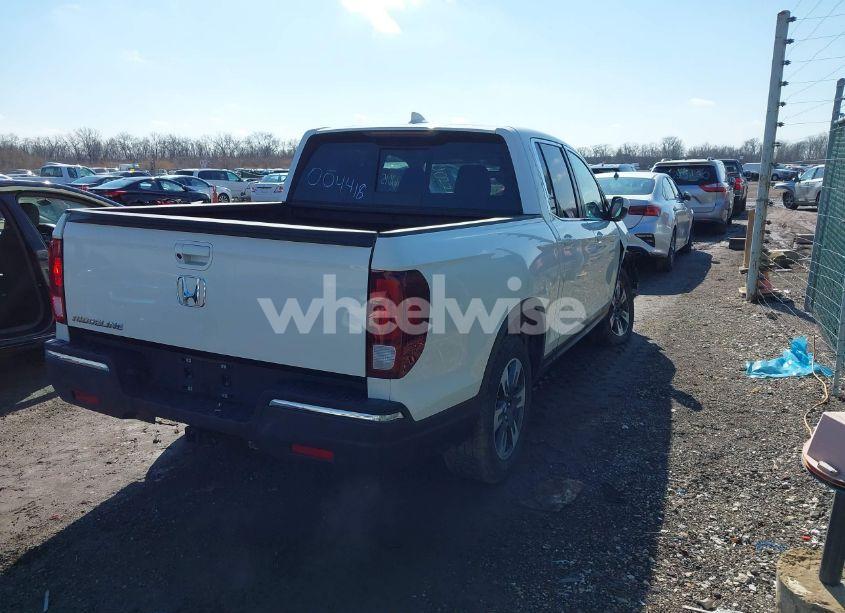 Photo 4 of 2019 Honda Ridgeline RTL (VIN 5FPYK2F5XKB004418)
