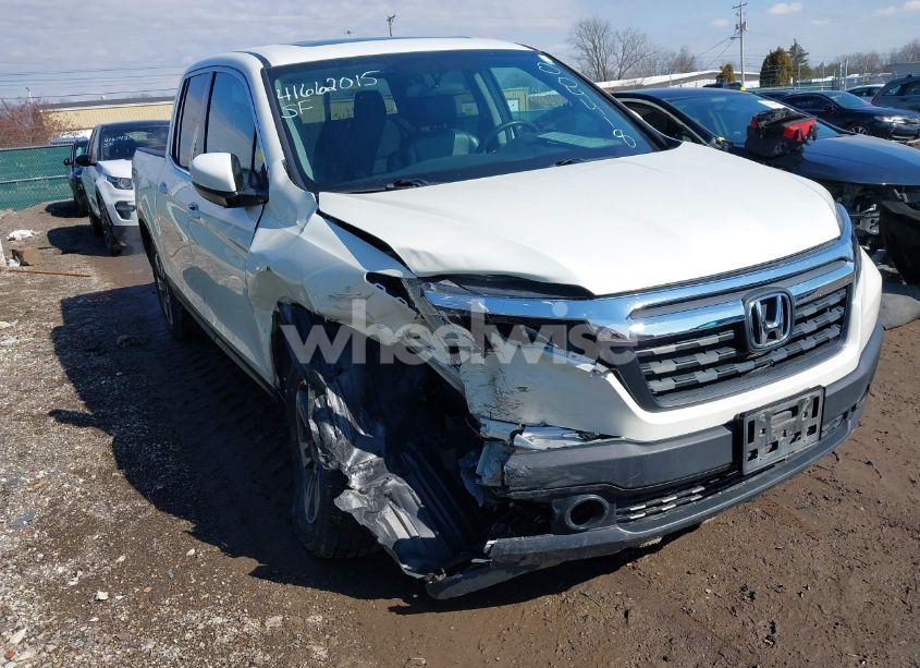 Photo 6 of 2019 Honda Ridgeline RTL (VIN 5FPYK2F5XKB004418)