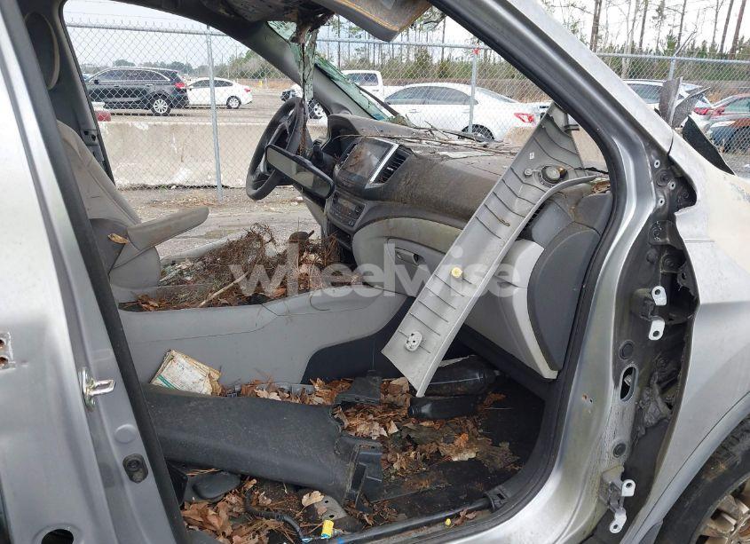 Photo 5 of 2019 Honda Ridgeline RTL-T (VIN 5FPYK2F60KB005862)