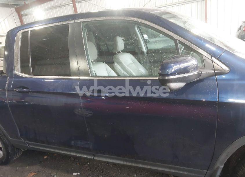 Photo 13 of 2017 Honda Ridgeline RTL-T (VIN 5FPYK2F64HB003234)