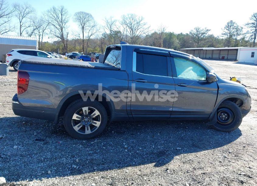 Photo 13 of 2018 Honda Ridgeline RTL-T (VIN 5FPYK2F65JB001451)