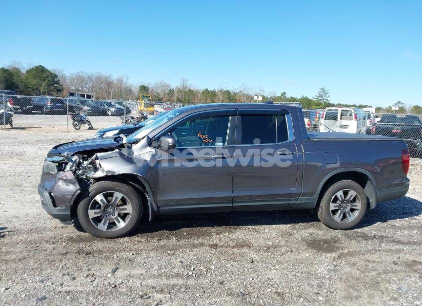 Photo 14 of 2018 Honda Ridgeline RTL-T (VIN 5FPYK2F65JB001451)