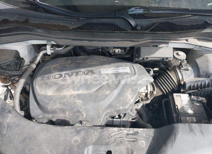 Photo 10 of 2017 Honda Ridgeline RTL-T (VIN 5FPYK2F67HB004457)