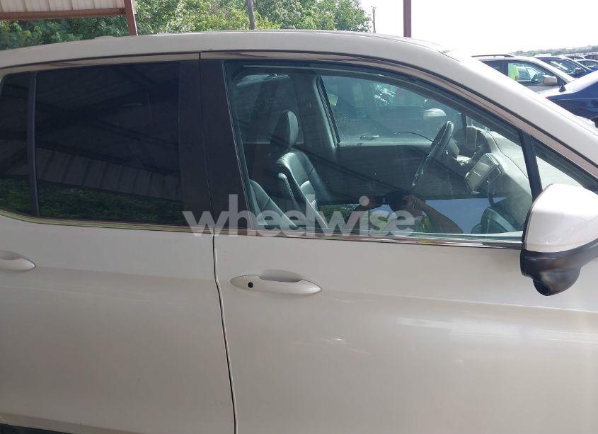 Photo 13 of 2017 Honda Ridgeline RTL-T (VIN 5FPYK2F67HB004457)