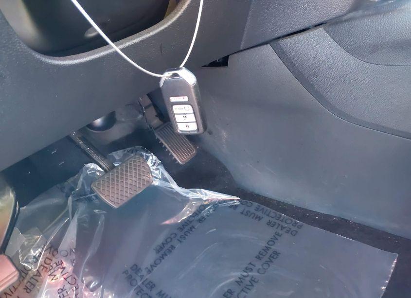 Photo 11 of 2017 Honda Ridgeline RTL-T (VIN 5FPYK2F69HB007537)