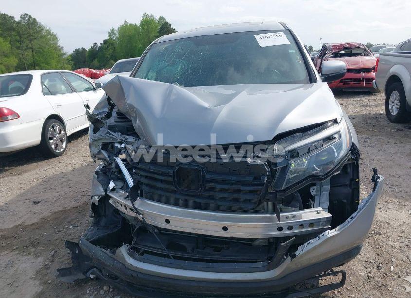 Photo 12 of 2019 Honda Ridgeline RTL-T (VIN 5FPYK2F69KB004533)