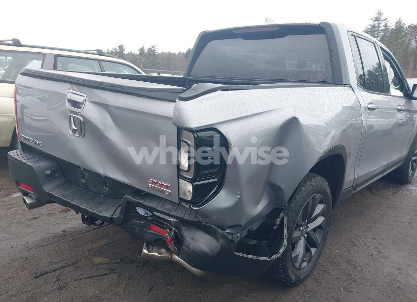 Photo 6 of 2021 Honda Ridgeline AWD SPORT (VIN 5FPYK3F10MB002683)