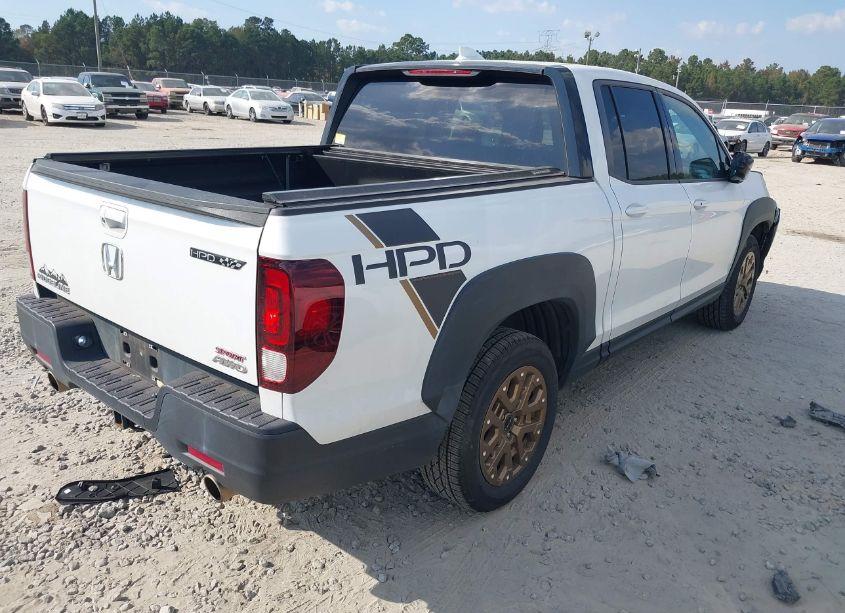 Photo 4 of 2021 Honda Ridgeline AWD SPORT (VIN 5FPYK3F10MB018804)