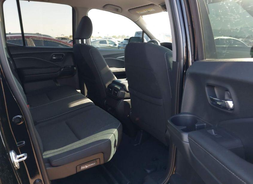 Photo 8 of 2024 Honda Ridgeline SPORT (VIN 5FPYK3F10RB000357)