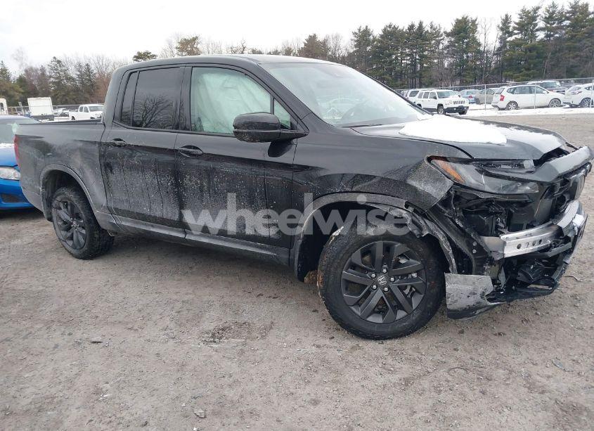 2025 Honda Ridgeline SPORT (VIN 5FPYK3F10SB004480) main photo