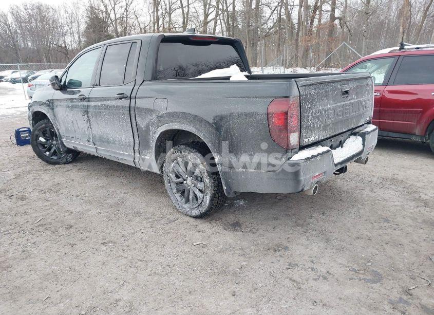 Photo 3 of 2025 Honda Ridgeline SPORT (VIN 5FPYK3F10SB004480)