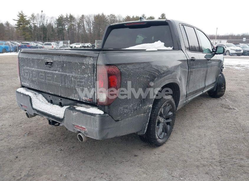 Photo 4 of 2025 Honda Ridgeline SPORT (VIN 5FPYK3F10SB004480)
