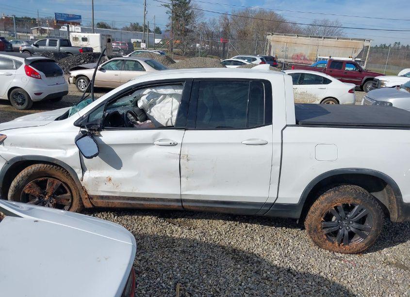 Photo 15 of 2020 Honda Ridgeline AWD SPORT (VIN 5FPYK3F11LB020351)