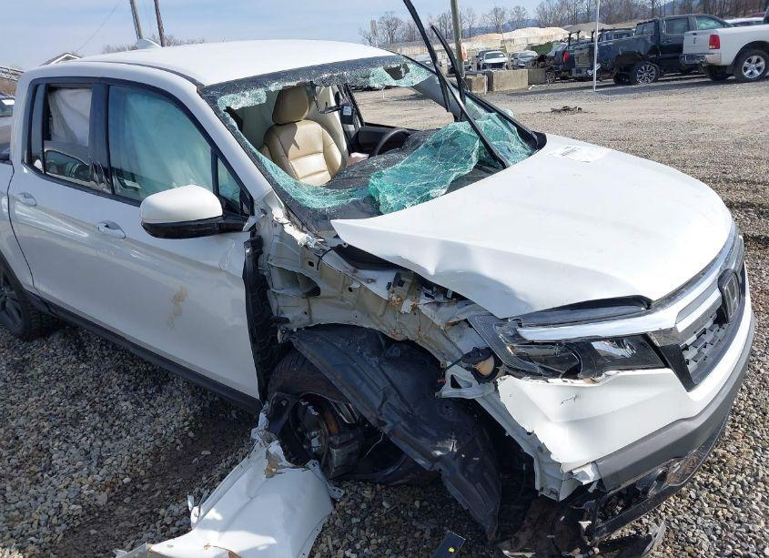 Photo 6 of 2020 Honda Ridgeline AWD SPORT (VIN 5FPYK3F11LB020351)