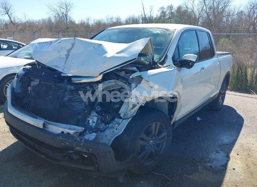 Photo 2 of 2018 Honda Ridgeline SPORT (VIN 5FPYK3F12JB001126)